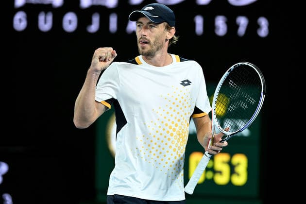 TENNIS AUSTRALIAN OPEN, John Millman of Australia gestures during his second round Men?s singles match against Alexander Zverev of Germany on Day 3 of the Australian Open, at Melbourne Park, in Melbourne, Wednesday, January 19, 2022. ( NO ARCHIVING, EDITORIAL USE ONLY, NO USE IN BOOKS WITHOUT CONSENT MELBOURNE VIC AUSTRALIA  Copyright: xDAVExHUNTx 20220119001614701534