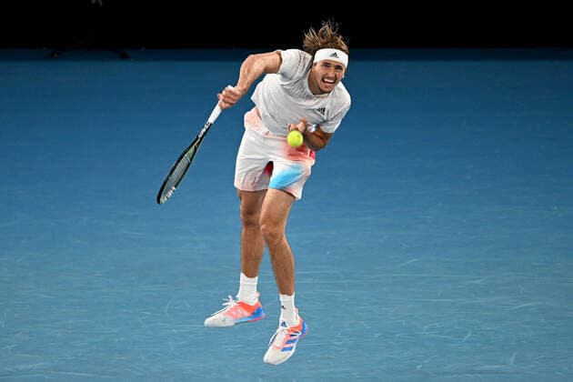 TENNIS AUSTRALIAN OPEN, Alexander Zverev of Germany serves during his second round Men?s singles match against John Millman of Australia on Day 3 of the Australian Open, at Melbourne Park, in Melbourne, Wednesday, January 19, 2022. ( NO ARCHIVING, EDITORIAL USE ONLY, NO USE IN BOOKS WITHOUT CONSENT MELBOURNE VIC AUSTRALIA  Copyright: xDAVExHUNTx 20220119001614701710