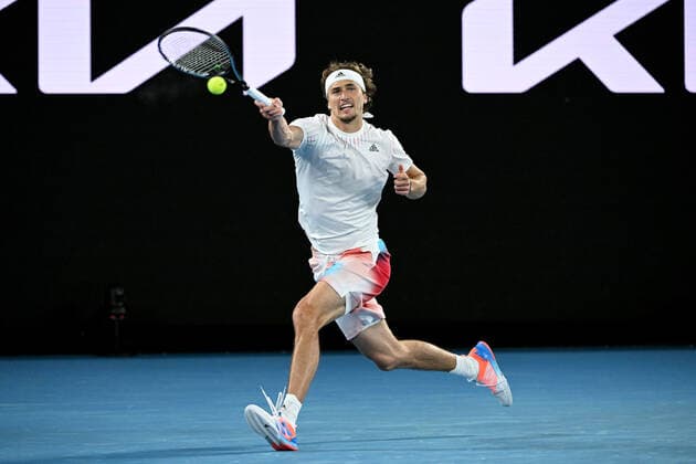 TENNIS AUSTRALIAN OPEN, Alexander Zverev of Germany plays a shot during his second round Men?s singles match against John Millman of Australia on Day 3 of the Australian Open, at Melbourne Park, in Melbourne, Wednesday, January 19, 2022. ( NO ARCHIVING, EDITORIAL USE ONLY, NO USE IN BOOKS WITHOUT CONSENT MELBOURNE VIC AUSTRALIA  Copyright: xDAVExHUNTx 20220119001614714443