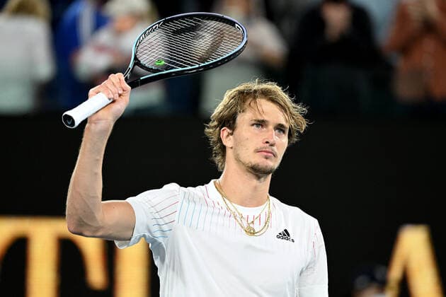 TENNIS AUSTRALIAN OPEN, Alexander Zverev of Germany gestures to the crowd after winning his second round Men?s singles match against John Millman of Australia on Day 3 of the Australian Open, at Melbourne Park, in Melbourne, Wednesday, January 19, 2022. ( NO ARCHIVING, EDITORIAL USE ONLY, NO USE IN BOOKS WITHOUT CONSENT MELBOURNE VIC AUSTRALIA  Copyright: xDAVExHUNTx 20220119001614714872