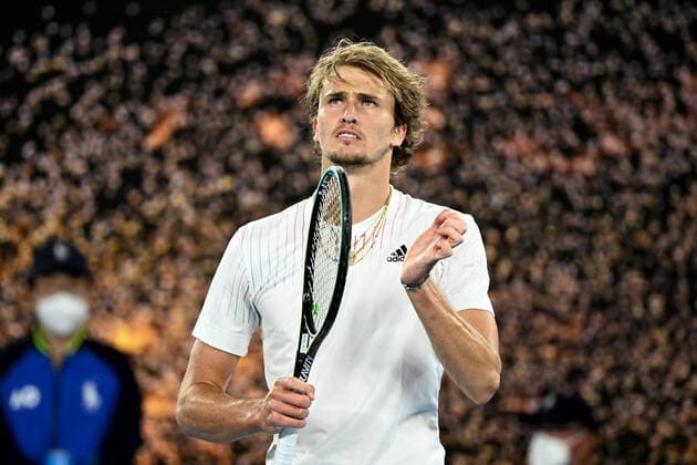 TENNIS AUSTRALIAN OPEN, Alexander Zverev of Germany gestures to the crowd after winning his second round Men?s singles match against John Millman of Australia on Day 3 of the Australian Open, at Melbourne Park, in Melbourne, Wednesday, January 19, 2022. ( NO ARCHIVING, EDITORIAL USE ONLY, NO USE IN BOOKS WITHOUT CONSENT MELBOURNE VIC AUSTRALIA  Copyright: xDAVExHUNTx 20220119001614715604