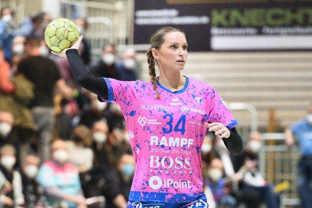 Silje Brons Petersen (TusSies Metzingen 34) TusSies Metzingen vs. SG BBM Bietigheim Handball, HBF, 13.Ligaspiel, Saison 2021 2022 , 19.01.2022 TusSies Metzingen vs. SG BBM Bietigheim Handball, HBF, 13.Ligaspiel, Saison 2021 2022 , 19.01.2022 Metzingen Copyright: xEibner-Pressefotox EP_TBR