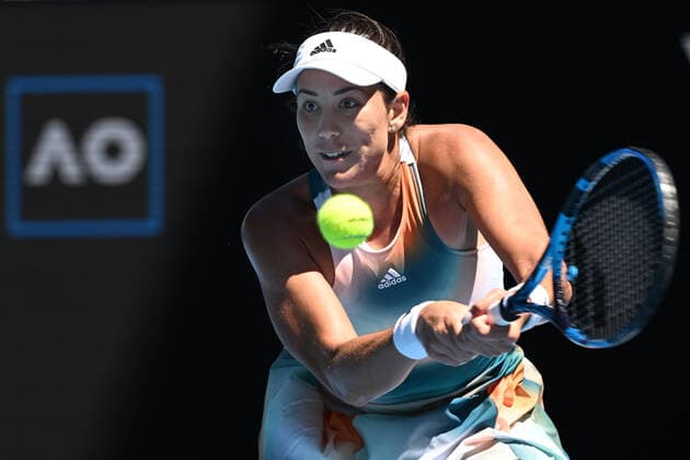 TENNIS AUSTRALIAN OPEN, Garbine Muguruza of Spain in action during her 2nd round match against Alize Cornet of France on Day 4 of the Australian Open at Melbourne Park, in Melbourne, Thursday, January 20, 2022. ( NO ARCHIVING, EDITORIAL USE ONLY, NO USE IN BOOKS WITHOUT CONSENT MELBOURNE VIC AUSTRALIA  Copyright: xDEANxLEWINSx 20220120001615021693