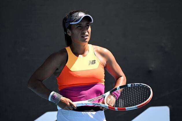 Mandatory Credit: Photo by James Gourley Shutterstock (12765058dp) Heather Watson during her second round match Australian Open, Day Four, Tennis, Melbourne Park, Melbourne, Australia - 20 Jan 2022 Australian Open, Day Four, Tennis, Melbourne Park, Melbourne, Australia - 20 Jan 2022 Copyright: xJamesxGourley Shutterstockx 12765058dp