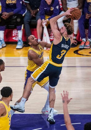 January 19, 2022, Los Angeles, California, USA: Chris Duarte 3 of the Indiana Pacers puts up a shot during their NBA, Basketball Herren, USA game against the Los Angeles Lakers on Wednesday January 19, 2022 at Crypto.com Arena in Los Angeles, California. PI Los Angeles USA - ZUMAp124 20220119_zaa_p124_029 Copyright: xJAVIERxROJASx