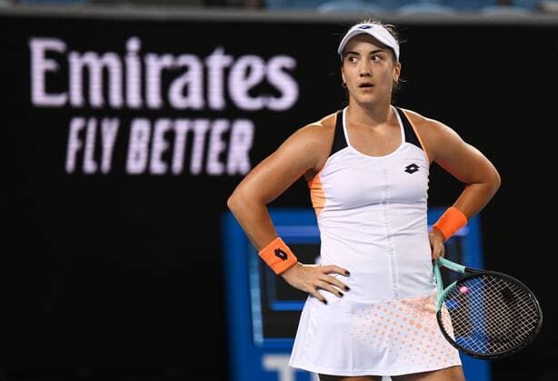 Mandatory Credit: Photo by James Gourley Shutterstock (12765058ke) Danka Kovinic during her second round match Australian Open, Day Four, Tennis, Melbourne Park, Melbourne, Australia - 20 Jan 2022 Australian Open, Day Four, Tennis, Melbourne Park, Melbourne, Australia - 20 Jan 2022 Copyright: xJamesxGourley Shutterstockx 12765058ke
