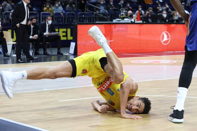 Sport Themen der Woche KW03 Sport Bilder des Tages DEU, EuroLaegue, ALBA vs. Real Madrid, 20.01.2022, Mercedes-Benz-Arena, Berlin, DEU, EuroLaegue, ALBA vs. Real Madrid, im Bild Maodo Lo (ALBA Berlin 0)