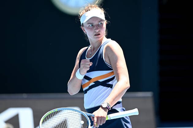 TENNIS AUSTRALIAN OPEN, Barbora Krejcikova of the Czech Republic gestures during her third round Women?s singles match against Jelena Ostapenko of Latvia on Day 5 of the Australian Open, at Melbourne Park, in Melbourne, Friday, January 21, 2022. ( NO ARCHIVING, EDITORIAL USE ONLY, NO USE IN BOOKS WITHOUT CONSENT MELBOURNE VIC AUSTRALIA  Copyright: xDAVExHUNTx 20220121001615389405