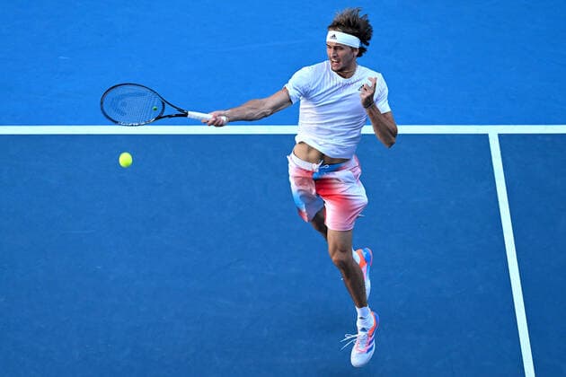 TENNIS AUSTRALIAN OPEN, Alexander Zverev of Germany during his third round Men?s singles match against Radu Albot of Moldova on Day 5 of the Australian Open, at Melbourne Park, in Melbourne, Friday, January 21, 2022. ( NO ARCHIVING, EDITORIAL USE ONLY, NO USE IN BOOKS WITHOUT CONSENT MELBOURNE VIC AUSTRALIA  Copyright: xDEANxLEWINSx 20220121001615409242