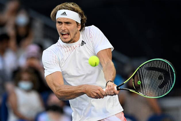 TENNIS AUSTRALIAN OPEN, Alexander Zverev of Germany during his third round Men?s singles match against Radu Albot of Moldova on Day 5 of the Australian Open, at Melbourne Park, in Melbourne, Friday, January 21, 2022. ( NO ARCHIVING, EDITORIAL USE ONLY, NO USE IN BOOKS WITHOUT CONSENT MELBOURNE VIC AUSTRALIA  Copyright: xDEANxLEWINSx 20220121001615409266