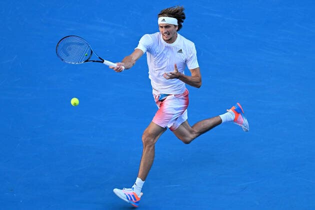 TENNIS AUSTRALIAN OPEN, Alexander Zverev of Germany during his third round Men?s singles match against Radu Albot of Moldova on Day 5 of the Australian Open, at Melbourne Park, in Melbourne, Friday, January 21, 2022. ( NO ARCHIVING, EDITORIAL USE ONLY, NO USE IN BOOKS WITHOUT CONSENT MELBOURNE VIC AUSTRALIA  Copyright: xDEANxLEWINSx 20220121001615410763