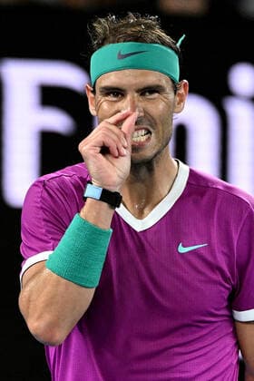 TENNIS AUSTRALIAN OPEN, Rafael Nadal of Spain reacts during his third round Men?s singles match against Karen Khachanov of Russia on Day 5 of the Australian Open, at Melbourne Park, in Melbourne, Friday, January 21, 2022. ( NO ARCHIVING, EDITORIAL USE ONLY, NO USE IN BOOKS WITHOUT CONSENT MELBOURNE VIC AUSTRALIA  Copyright: xDAVExHUNTx 20220121001615488115