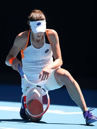 Mandatory Credit: Photo by Ella Ling Shutterstock (12765089p) Alizé Cornet reacts after a fall Australian Open, Day Six, Tennis, Melbourne Park, Melbourne, Australia - 22 Jan 2022 Australian Open, Day Six, Tennis, Melbourne Park, Melbourne, Australia - 22 Jan 2022  Copyright: xEllaxLing Shutterstockx 12765089p