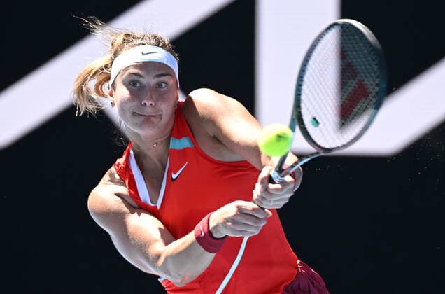 TENNIS AUSTRALIAN OPEN, Aryna Sabalenka of Belarus in action during her third round match against Marketa Vondrousova of the Czech Republic on Day 6 of the Australian Open, at Melbourne Park, in Melbourne, Saturday, January 22, 2022. ( NO ARCHIVING, EDITORIAL USE ONLY, NO USE IN BOOKS WITHOUT CONSENT MELBOURNE VIC AUSTRALIA  Copyright: xDAVExHUNTx 20220122001615759443
