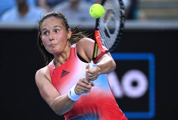 TENNIS AUSTRALIAN OPEN, Daria Kasatkina of Russia plays a shot during her third round match against Iga Swiatek of Poland on Day 6 of the Australian Open, at Melbourne Park, in Melbourne, Saturday, January 22, 2022. ( NO ARCHIVING, EDITORIAL USE ONLY, NO USE IN BOOKS WITHOUT CONSENT MELBOURNE VIC AUSTRALIA  Copyright: xDEANxLEWINSx 20220122001615825757