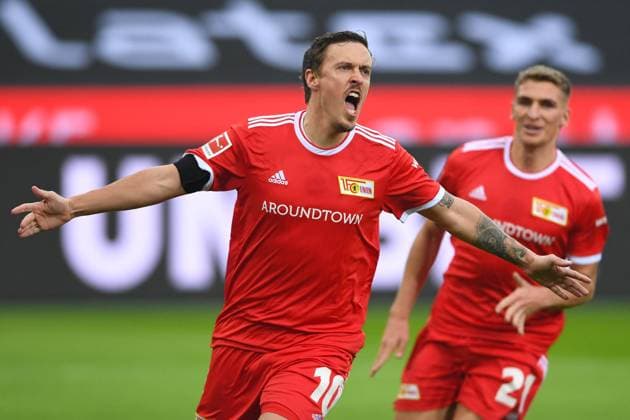 Bilder des Jahres 2022, Sport 01 Januar Sport Themen der Woche KW03 Fußball 1. Bundesliga 20. Spieltag Borussia Mönchengladbach - 1. FC Union Berlin am 22.01.2022 im Borussia-Park in Mönchengladbach Torjubel Jubel Tor zum 0:1 durch Max Kruse ( Berlin ) DFL regulations prohibit any use of photographs as image sequences and or quasi-video. *** Soccer 1 Bundesliga 20 Matchday Borussia Mönchengladbach 1 FC Union Berlin on 22 01 2022 at Borussia Park in Mönchengladbach Goal celebration cheering goal to 0 1 by Max Kruse Berlin DFL regulations prohibit any use of photographs as image sequences and or quasi video xHDx