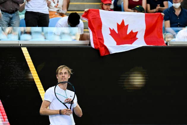 TENNIS AUSTRALIAN OPEN, Denis Shapovalov of Canada celebrates after winning his 4th round match against Alexander Zverev of Germany on Day 7 of the Australian Open at Melbourne Park in Melbourne, Sunday, January 23, 2022. ( NO ARCHIVING, EDITORIAL USE ONLY, NO USE IN BOOKS WITHOUT CONSENT MELBOURNE VIC AUSTRALIA  Copyright: xDEANxLEWINSx 20220123001616147061