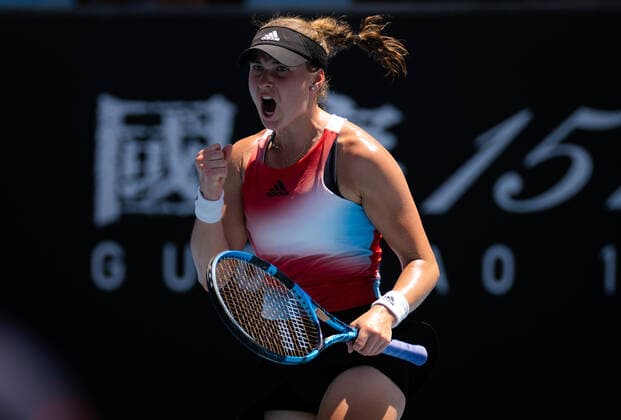 January 23, 2022, MELBOURNE, AUSTRALIA: Rebecca Peterson of Sweden in action during the second round of doubles at the 2022 Australian Open Grand Slam Tennis Tournament MELBOURNE AUSTRALIA - ZUMAa181 20220123_zaa_a181_036 Copyright: xRobxPrangex