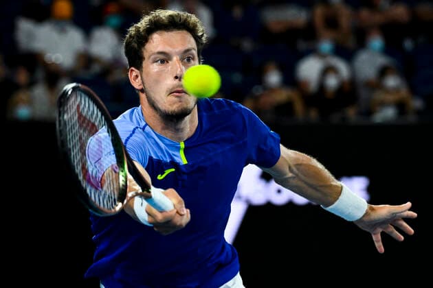 TENNIS AUSTRALIAN OPEN, Pablo Carreno Busta of Spain plays a shot during his 4th round match against Matteo Berrettini of Italy on Day 7 of the Australian Open at Melbourne Park in Melbourne, Sunday, January 23, 2022. ( NO ARCHIVING, EDITORIAL USE ONLY, NO USE IN BOOKS WITHOUT CONSENT MELBOURNE VIC AUSTRALIA  Copyright: xDEANxLEWINSx 20220123001616177734