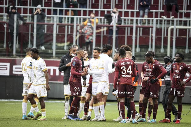 Fin du match - Joie des joueurs de l equipe NICE apres sa victoire FOOTBALL : Metz vs Nice - Ligue 1 -23 01 2022 ElyxandroCegarra Panoramic 