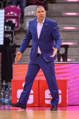 easyCredit BBL, Telekom Baskets Bonn vs. Brose Bamberg, 23.01.2022 Headcoach Oren Amiel (Brose Bamberg), easyCredit BBL, Telekom Baskets Bonn vs. Brose Bamberg am 23.01.2022 im Telekom Dome Bonn, Bonn (Nordrhein-Westfalen) Copyright: xBEAUTIFULxSPORTS Mueller-Laschetx