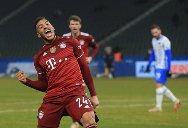 Bilder des Jahres 2022, Sport 01 Januar Sport Themen der Woche KW03 23.01.2022, xfrx, Fussball 1.Bundesliga, Hertha BSC Berlin - FC Bayern Muenchen emspor, v.l. Corentin Tolisso (FC Bayern Muenchen) celebrate the goal, Der Torjubel zum 0:1 (DFL DFB REGULATIONS PROHIBIT ANY USE OF PHOTOGRAPHS as IMAGE SEQUENCES and or QUASI-VIDEO) Berlin *** 23 01 2022, xfrx, football 1 Bundesliga, Hertha BSC Berlin FC Bayern Muenchen emspor, v l Corentin Tolisso FC Bayern Muenchen celebrate the goal, The goal celebration to 0 1 DFL DFB REGULATES PROHIBIT ANY USE OF PHOTOGRAPHS as IMAGE SEQUENCES and or QUASI VIDEO Berlin
