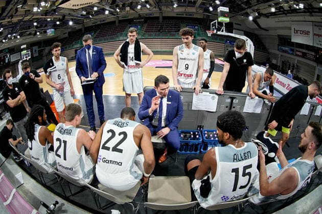medi bayreuth - Legia Warschau , Basketball, FIBA Europe Cup, Runde 2 , Spieltag 3, Spielzeit 2021 2022, 23.01.2022 medi bayreuth - Legia Warschau , Basketball, FIBA Europe Cup, Runde 2, Spieltag 3, Spielzeit 2021 2022, 23.01.2022, Foto: EIBNER Thorsten OCHS Copyright: xEibner-Pressefoto ThorstenxOchsx EP_TOS