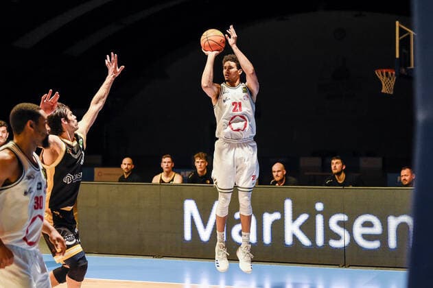 Barmer 2. Basketball Bundesliga ProB, Rheinstars Koeln vs. LOK Bernau, 23.01.2022 Elijah Joel Schmidt (RheinStars Koeln 21), Barmer 2. Basketball Bundesliga ProB, Rheinstars Koeln vs. LOK Bernau am 23.01.2022 im Basketball Campus Koeln in Koeln (Nordrhein-Westfalen) Copyright: xBEAUTIFULxSPORTS Mueller-Laschetx