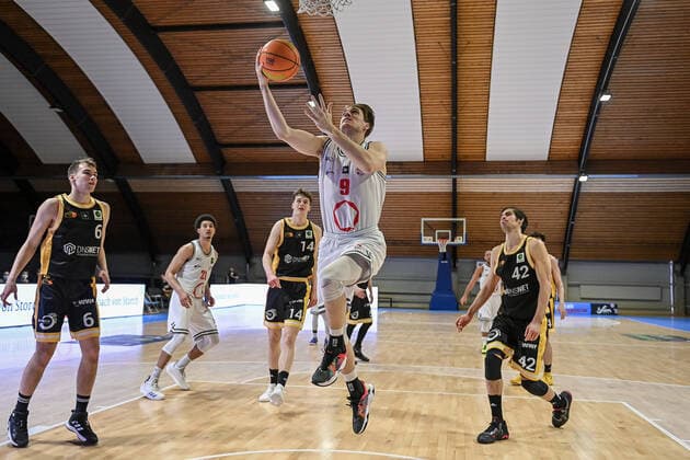 Barmer 2. Basketball Bundesliga ProB, Rheinstars Koeln vs. LOK Bernau, 23.01.2022 Florian Wendeler (RheinStars Koeln 9), Barmer 2. Basketball Bundesliga ProB, Rheinstars Koeln vs. LOK Bernau am 23.01.2022 im Basketball Campus Koeln in Koeln (Nordrhein-Westfalen) Copyright: xBEAUTIFULxSPORTS Mueller-Laschetx