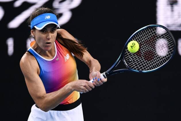 Mandatory Credit: Photo by James Gourley Shutterstock (12765100fa) Sorana Cirstea during her fourth round match Australian Open, Day Eight, Tennis, Melbourne Park, Melbourne, Australia - 24 Jan 2022 Australian Open, Day Eight, Tennis, Melbourne Park, Melbourne, Australia - 24 Jan 2022 Copyright: xJamesxGourley Shutterstockx 12765100fa