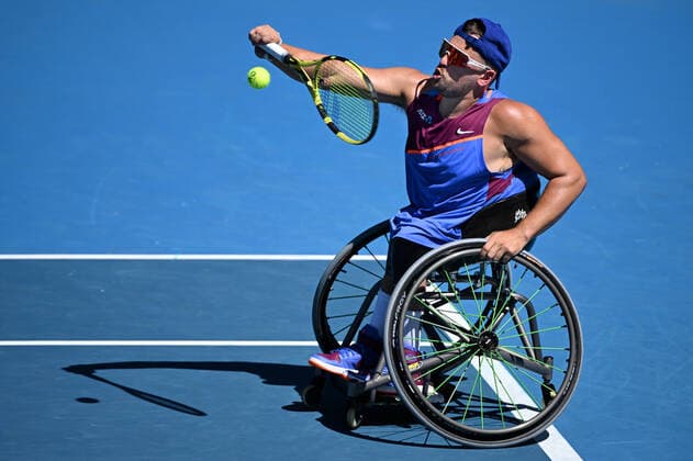 TENNIS AUSTRALIAN OPEN, Dylan Alcott of Australia during his mens quad wheelchair singles semi final match against Andy Lapthorne of the United Kingdom on Day 9 of the Australian Open, at Melbourne Park, in Melbourne, Tuesday, January 25, 2022. ( NO ARCHIVING, EDITORIAL USE ONLY, NO USE IN BOOKS WITHOUT CONSENT MELBOURNE VIC AUSTRALIA  Copyright: xDEANxLEWINSx 20220125001616763343