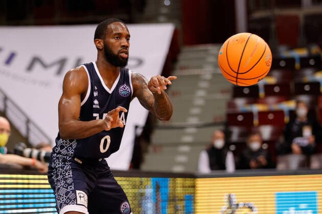 Ludwigsburg , Basketball Champions League MHP Riesen Ludwigsburg vs JDA Dijon , Khadeen Carrington (Dijon)