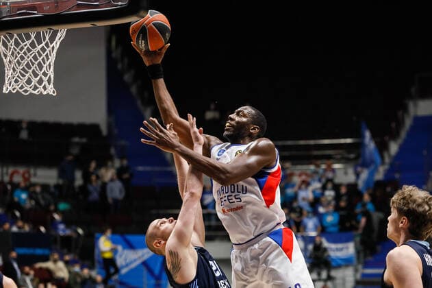 Zenit St Petersburg V Anadolu Efes Istanbul - Turkish Airlines EuroLeague Andrey Zubkov 20 of Zenit and Bryant Dunston 42 of Anadolu Efes Istanbul in action during the EuroLeague Basketball match between Zenit St. Petersburg and Anadolu Efes Istanbul on January 27, 2022 at Sibur Arena in Saint Petersburg, Russia. Saint Petersburg Russia  Copyright: xMikexKireevx originalFilename:kireev-notitle220127_nptUQ.jpg