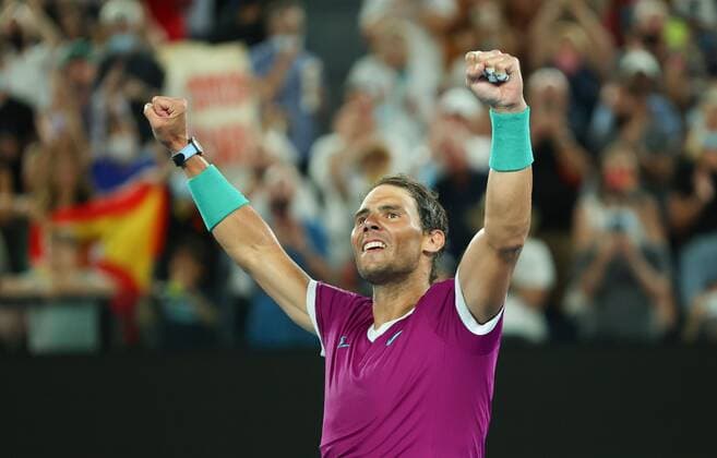 Mandatory Credit: Photo by Ella Ling Shutterstock (12775251r) Rafael Nadal celebrates the win Australian Open, Day Twelve, Tennis, Melbourne Park, Melbourne, Australia - 28 Jan 2022 Australian Open, Day Twelve, Tennis, Melbourne Park, Melbourne, Australia - 28 Jan 2022  Copyright: xEllaxLing Shutterstockx 12775251r