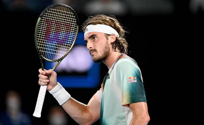 Mandatory Credit: Photo by James Gourley Shutterstock (12775245dw) Stefanos Tsitsipas in semi final action Australian Open, Day Twelve, Tennis, Melbourne Park, Melbourne, Australia - 28 Jan 2022 Australian Open, Day Twelve, Tennis, Melbourne Park, Melbourne, Australia - 28 Jan 2022 Copyright: xJamesxGourley Shutterstockx 12775245dw