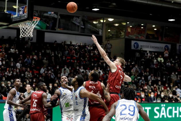 28.01.2022, easyCredit Basketball Bundesliga, BBL, Saison 2021 2022, Herren, Chemnitz Niners - Fraport Skyliners Frankfurt Jonas Richter, Niners Chemnitz Chemnitz Messe Chemnitz Sachsen Germany