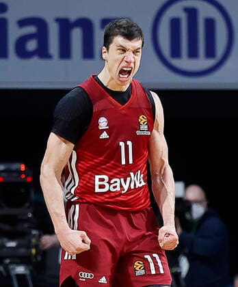 28.01.2022, Basketball Euroleague, FC Bayern Basketball vs Alba Berlin, Audi Dome Muenchen, im Bild: Vladimir Lucic (FCB Basketball) jubelt