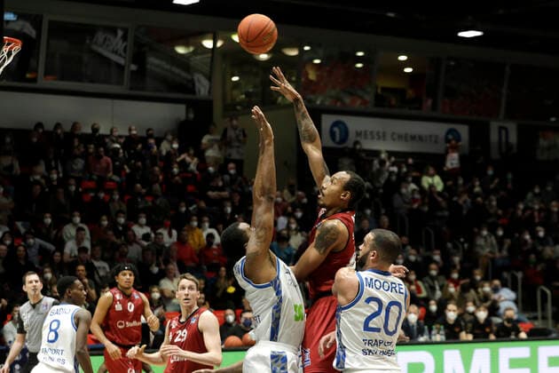 28.01.2022, easyCredit Basketball Bundesliga, BBL, Saison 2021 2022, Herren, Chemnitz Niners - Fraport Skyliners Frankfurt Darion Atkins, Niners Chemnitz Chemnitz Messe Chemnitz Sachsen Germany