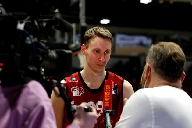 28.01.2022, easyCredit Basketball Bundesliga, BBL, Saison 2021 2022, Herren, Chemnitz Niners - Fraport Skyliners Frankfurt Mindaugas Susinskas, Niners Chemnitz beim Interview Chemnitz Messe Chemnitz Sachsen Germany