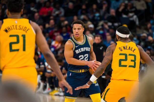 Desmond Bane of Grizzlies controls the ball during a NBA, Basketball Herren, USA game between Memphis Grizzlies and Utah Jazz, at the FedEx Forum in Memphis, Tennessee, USA, 28 January 2022. Memphis Grizzlies vs. Utah Jazz !ACHTUNG: NUR REDAKTIONELLE NUTZUNG!  Copyright: xMATTHEWxA.xSMITHx AME2152 20220129-0335c1b1c9087773d0808338e26d07f41cb1a6ef