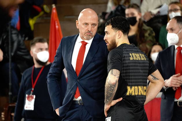 Sasa Obradovic (Coach de l AS Monaco) - Mike James (AS Monaco) BASKETBALL : AS Monaco vs Real Madrid - Euroleague - Monaco - 28 01 2022 NorbertScanella Panoramic 