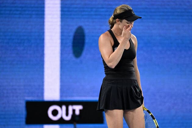 TENNIS AUSTRALIAN OPEN, Danielle Collins of the USA reacts during the Women?s singles final against Ashleigh Barty of Australia on Day 13 of the Australian Open, at Melbourne Park, in Melbourne, Saturday, January 29, 2022. ( NO ARCHIVING, EDITORIAL USE ONLY, NO USE IN BOOKS WITHOUT CONSENT MELBOURNE VIC AUSTRALIA  Copyright: xDAVExHUNTx 20220129001618092932