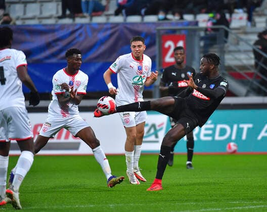 Fußball, Coupe de France, AS Nancy-Lorraine - Amiens SC Arokodare Emmanuel vs Bianda william FOOTBALL : 8e Finale Coupe de France Nancy vs Amiens 29 01 2022 Mao Panoramic 