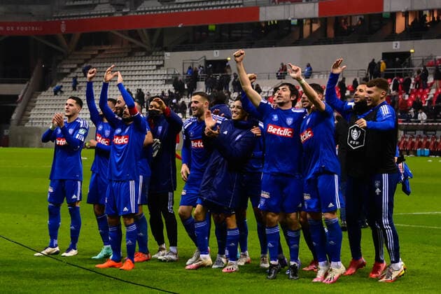 Fin du match - Joie des joueurs de l equipe du Bastia apres sa victoire - FOOTBALL : Reims vs Bastia - Coupe de France - 29 01 2022 FedericoPestellini Panoramic 