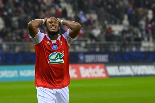 Attitude - Deception de Andreaw Gravillon ( 6 - Reims ) - FOOTBALL : Reims vs Bastia - Coupe de France - 29 01 2022 FedericoPestellini Panoramic 