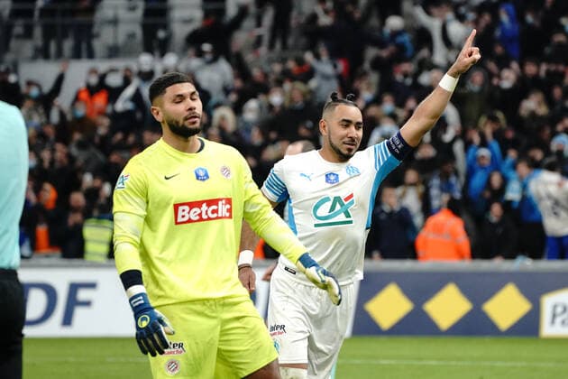 Joie - Dimitri Payet (Olympique de Marseille) - Dimitry Bertaud (Montpellier FC) FOOTBALL : Olympique de Marseille vs Montpellier - de 8 eme de finale Coupe de France - Marseille - 29 02 2022 NorbertScanella Panoramic 