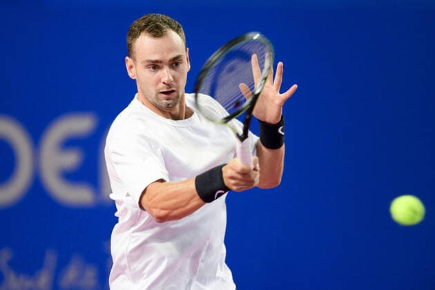 Roman Safiullin (Rus) TENNIS : Open Sud de France 2022 - Qualifs - Montpellier - 30 01 2022 JBAutissier Panoramic 