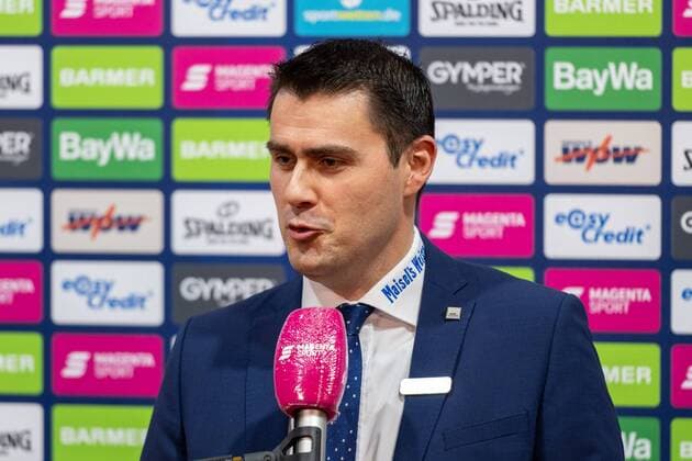 Head Coach Mauricio Parra (medi Bayreuth), FC Bayern Basketball vs. medi Bayreuth, easyCredit BBL, 30.01.2022 Muenchen Bayern Deutschland