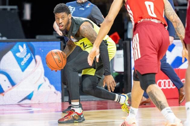 Sacar Anim 2 (medi Bayreuth), FC Bayern Basketball vs. medi Bayreuth, easyCredit BBL, 30.01.2022 Muenchen Bayern Deutschland