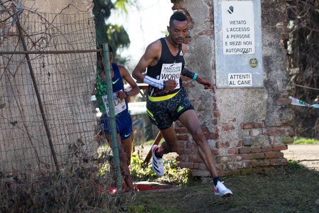 Bilder des Jahres 2022, Sport 01 Januar Sport Themen der Woche KW04 Sport Bilder des Tages Mandatory Credit: Photo by Valerio Origo LiveMedia Shutterstock (12782279ag) Tadese WORKU (Ethiopian) Athletics Internationals World Cross Country Tour - 90th Cinque Mulini 2022, San Vittore Olona, San Vittore Olona (MI), Italy - 30 Jan 2022 Athletics Internationals World Cross Country Tour - 90th Cinque Mulini 2022, San Vittore Olona, San Vittore Olona (MI), Italy - 30 Jan 2022  Copyright: xValerioxOrigo LiveMedia Shutterstockx 12782279ag